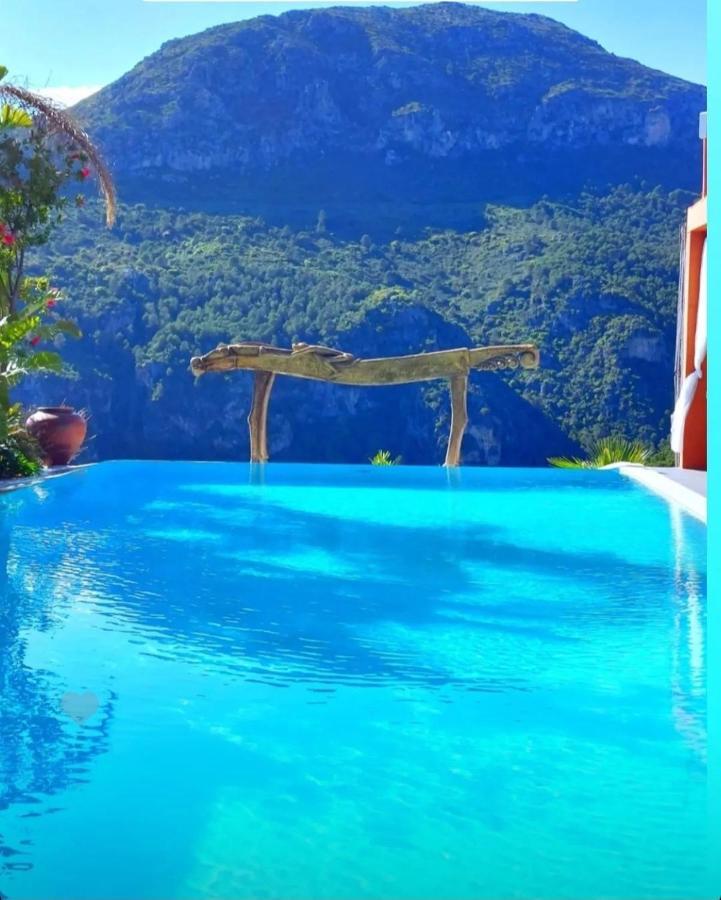 Ddg Retreat Ξενοδοχείο Casares Εξωτερικό φωτογραφία